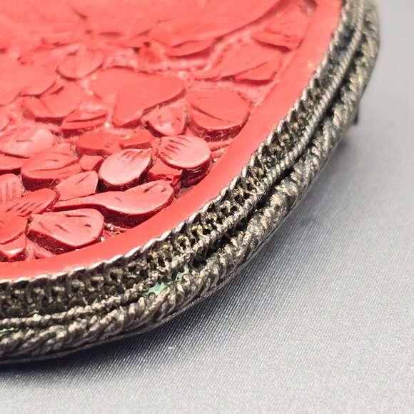 VTG Red Cinnabar Floral Carved Brooch Pin Silver Filigree & Rope Edge China - Picture 3 of 7